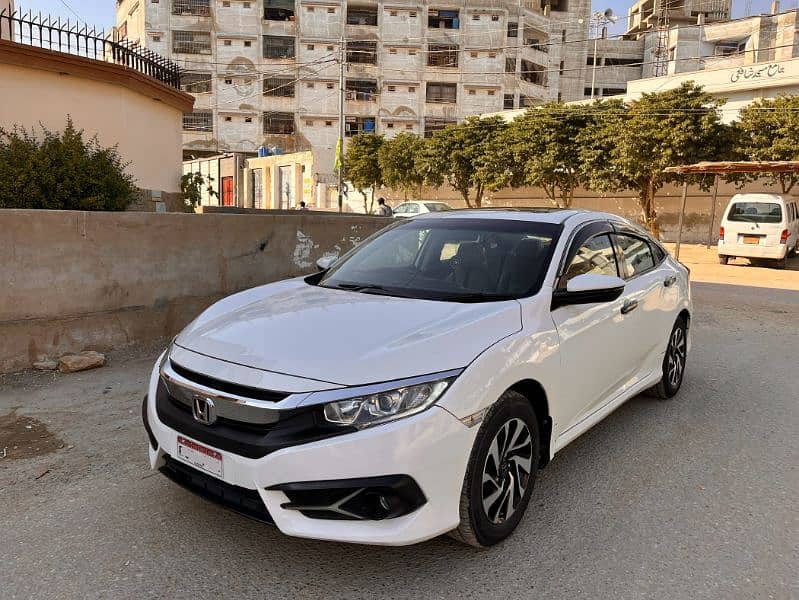 Honda Civic Ug 2017 Brandnew Condition 8