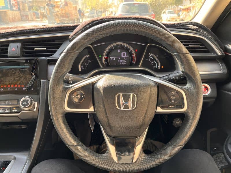 Honda Civic Ug 2017 Brandnew Condition 10