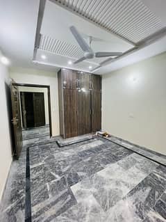 Flats available for rent in pak Arab society