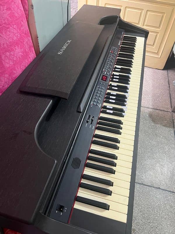 Samick piano model NSP-450H 0