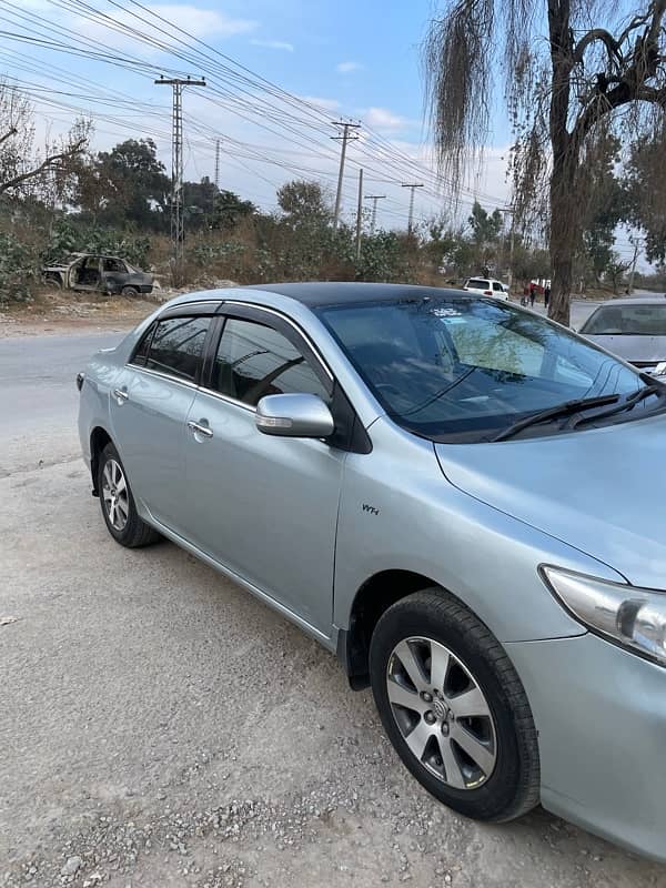 Toyota Corolla GLI 2013 4