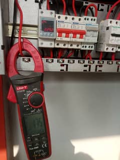 Clamp Meter