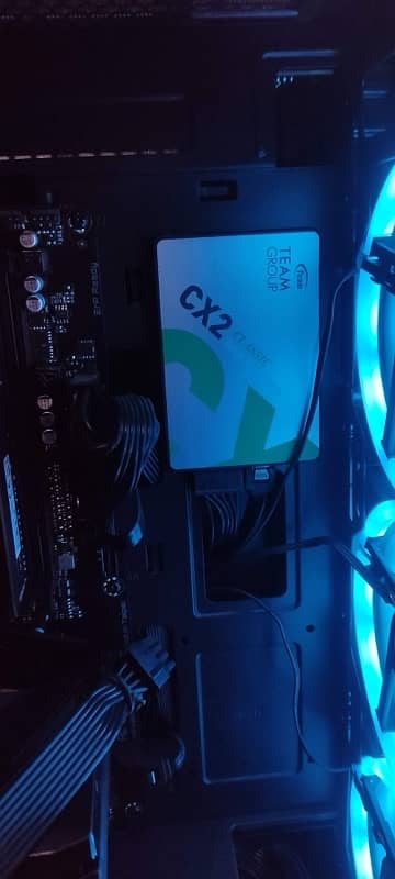 Gaming PC: Ryzen 7 3700X, RTX 3060 12GB, 16GB RAM, 2TB HDD + 512GB SSD 2