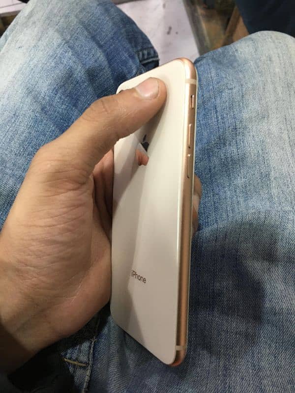 iphone 8 Official PTA Approved 64GB 2