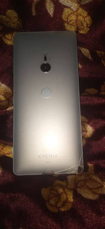 sony Xperia xz3 4/64 gb exchange possible 1