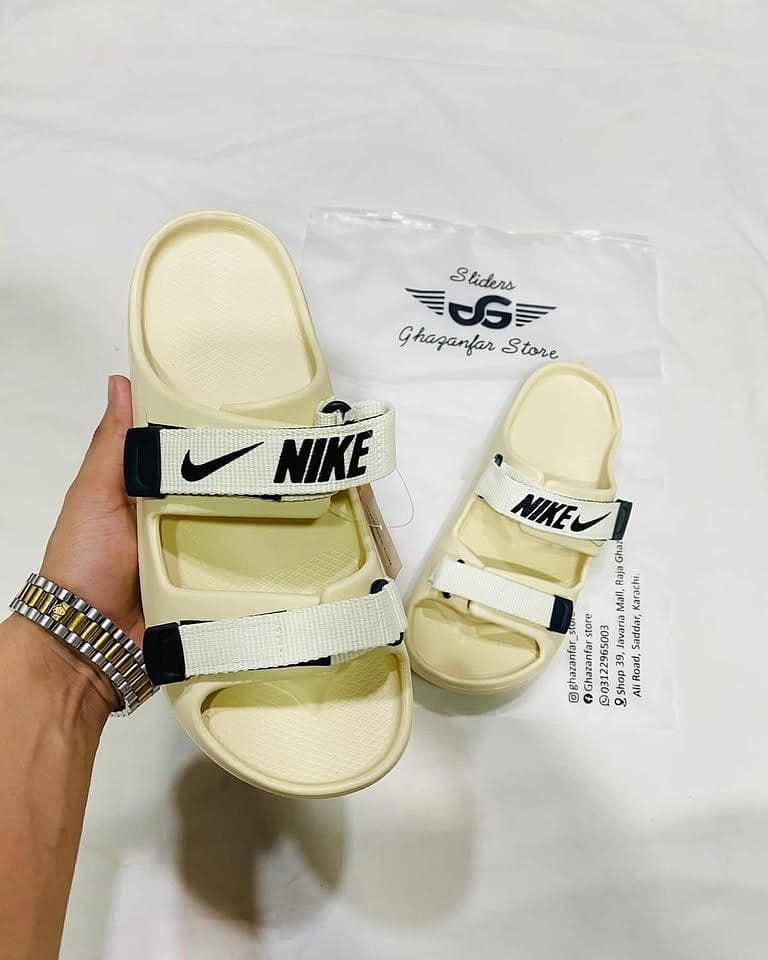 Nike offcourt Slides 2