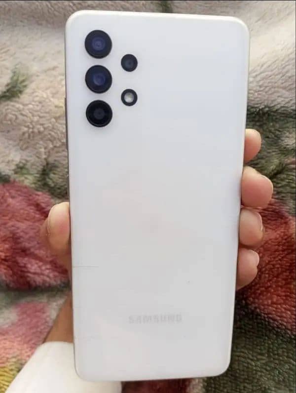 Samsung A32 128/6GB Ram with box for sale 5