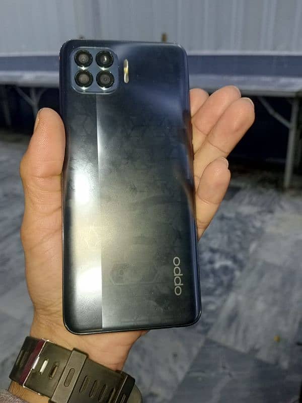 Oppo f17pro urgent sale only phone 4