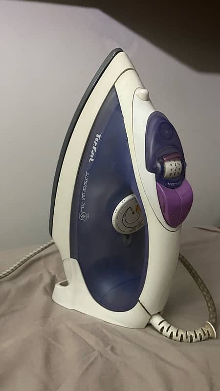 Tefal Iron 1