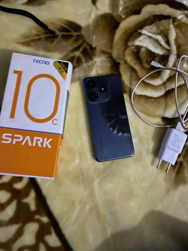 tecno spark 10c 4+4 (128) 1