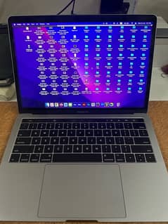 MacBook pro. 16 GB 1 TB