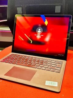 MICROSOFT SURFACE LAPTOP 2 ( 2k Resoultion Touch Screen )