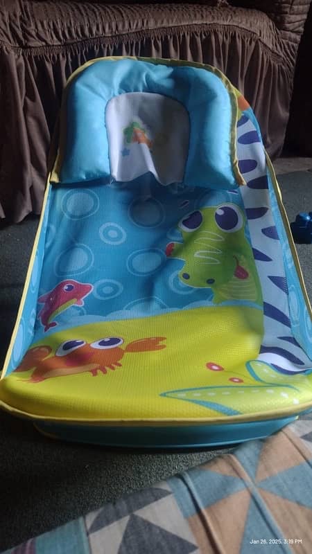 Deluxe baby bather 6