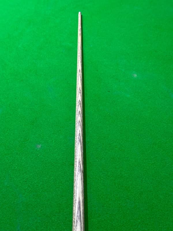 BLP snooker cue 1