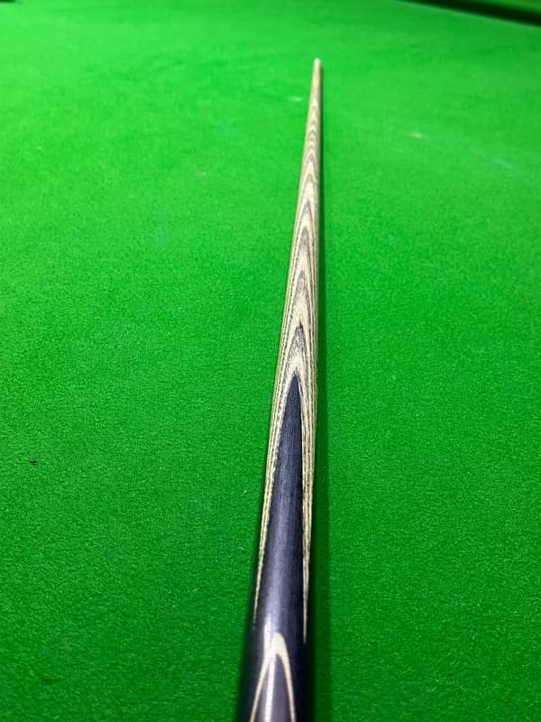 BLP snooker cue 4