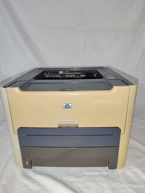 HP LaserJet 1320n Printer - - 0337@7037@612 0