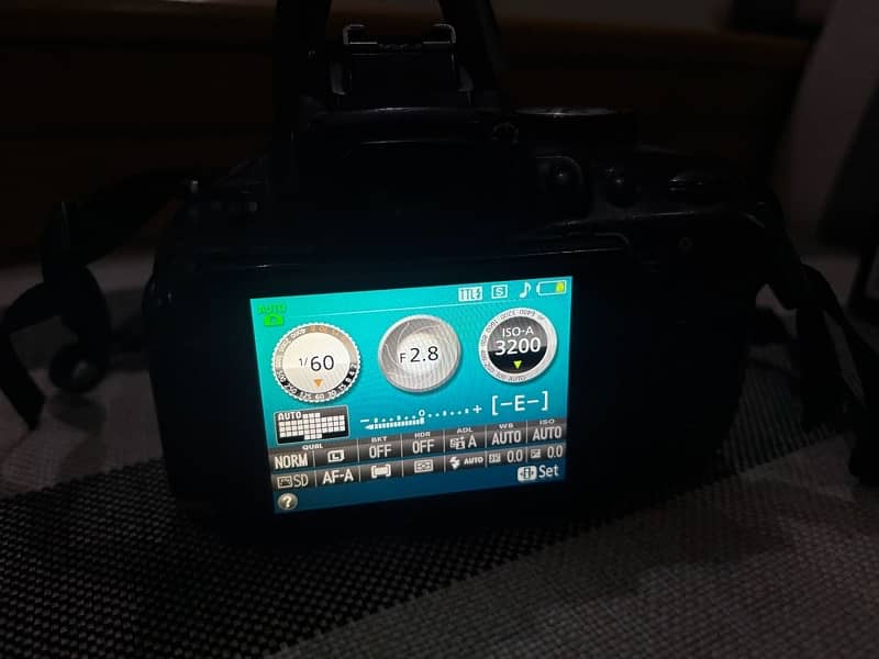 nikon d5200 with lens 4