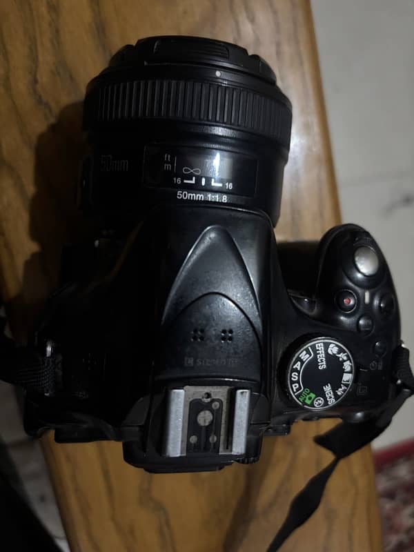 nikon d5200 with lens 9