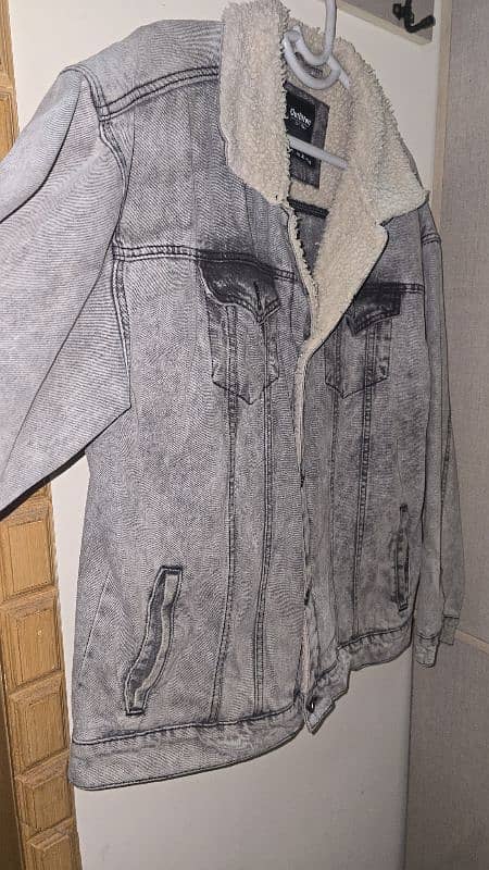 Original Denim Trucker With Sherpa Collar (OUTFITTERS) 3