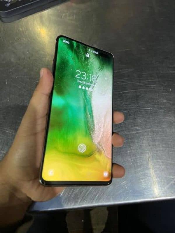 Samsung Galaxy S10 5G 0