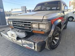 Toyota Land Cruiser VX 1989