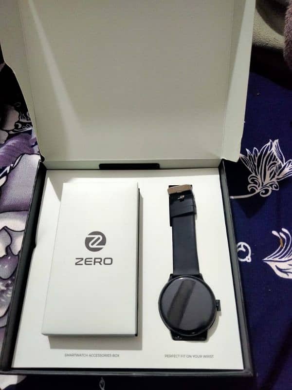 Zero Luna smart watch 1