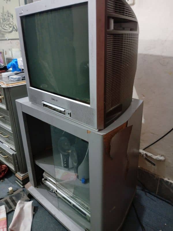 Sony TV with trolly 1