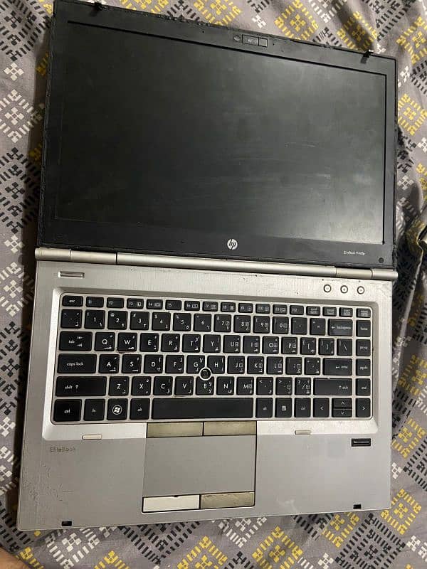 hp 8460 core i5 2nd generation 1