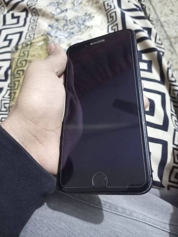 iphone 8 plus factory unlock 10/10 only sale 2