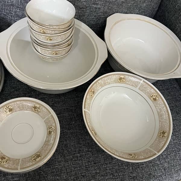 Dinner Set 2