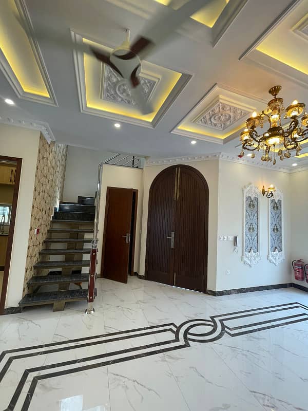 5 MARLA DESIGNER HOUSE IN DHA 9 TOWN 10