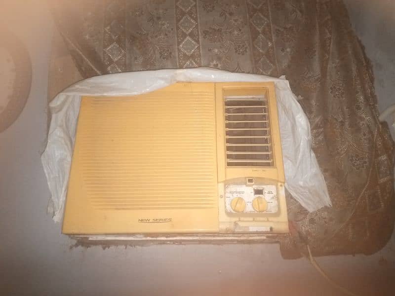 window Ac Good condition 0