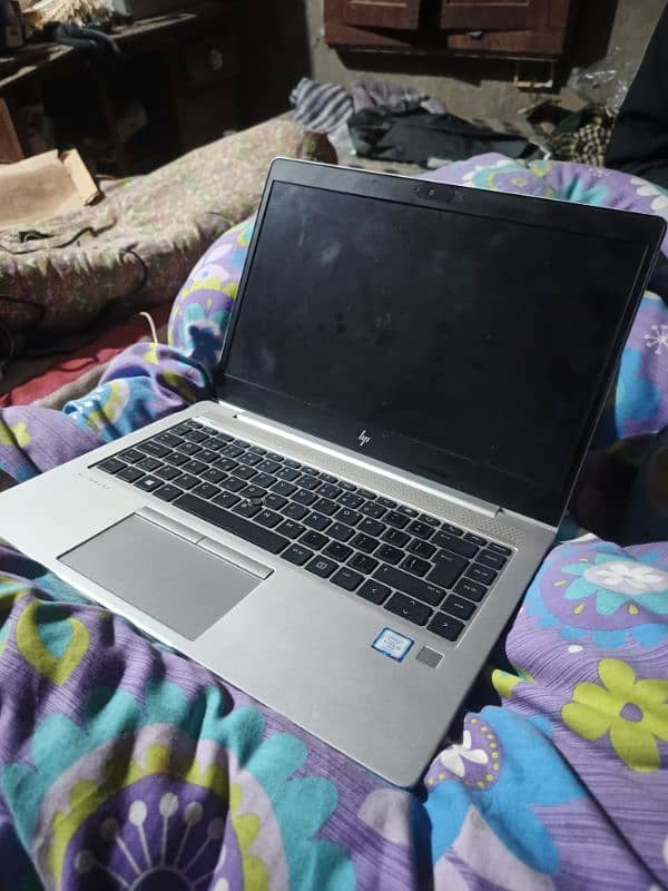 HP elitebook 840 G5 0