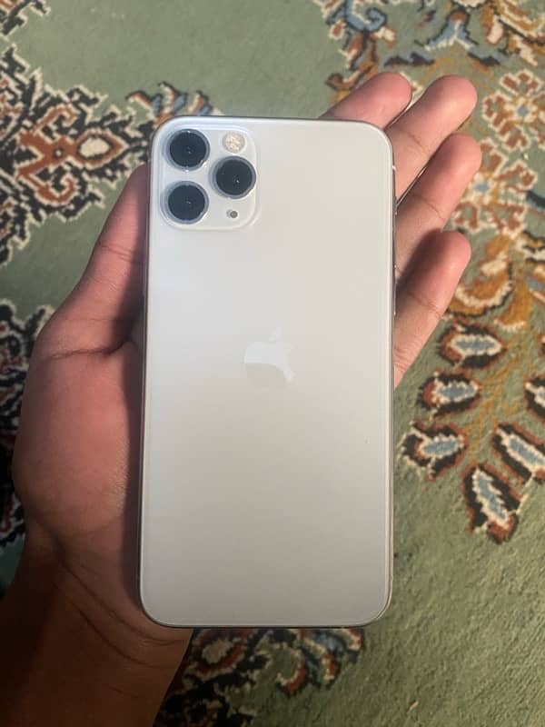 iphone 11 pro 0