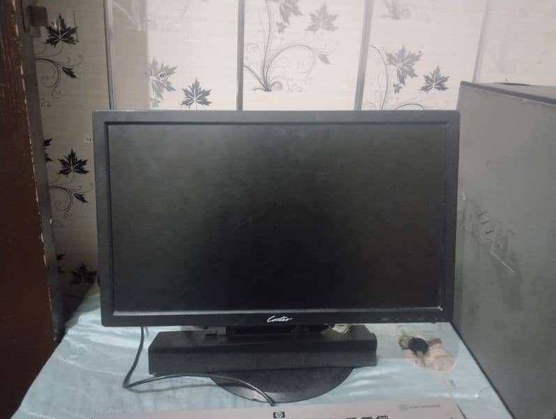 Dell optiplex 380 LCD ke sath 19,000 1