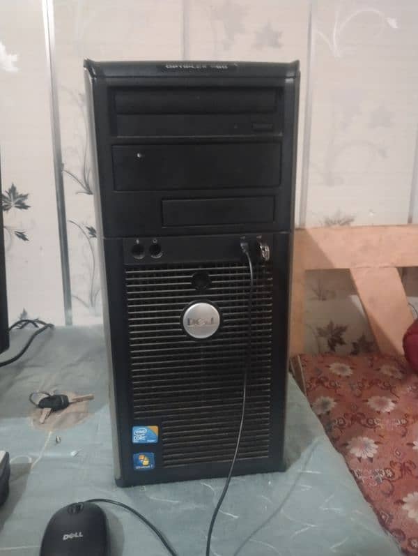 Dell optiplex 380 LCD ke sath 19,000 4