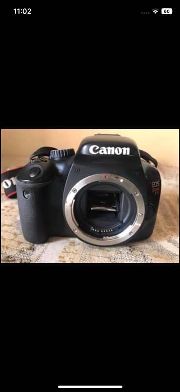 DSLR 550D Canon black colour 0