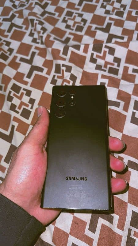 Samsung S22 ULTRA 4