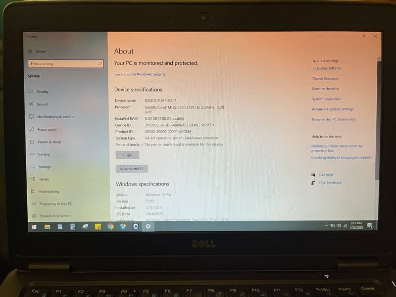 Dell Latitude 8GB 3