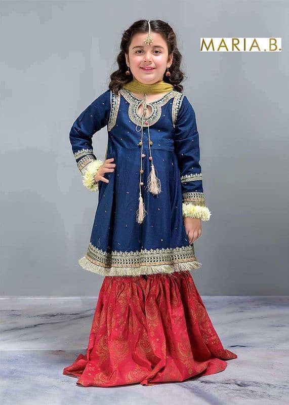 Girls Embroidered Suit-Unstitched 0