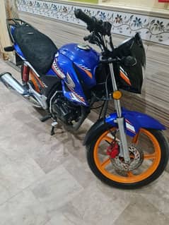 HONDA CBR 150 UNREGISTERED GENUINE NEW CONDITION 03122810637