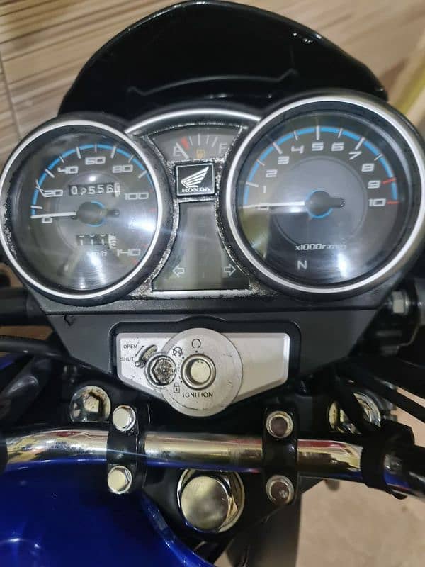 HONDA CBR 150 UNREGISTERED GENUINE NEW CONDITION 03122810637 4