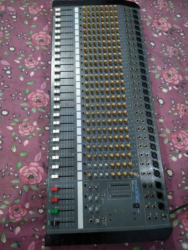 Phonic 24 channel pree 6