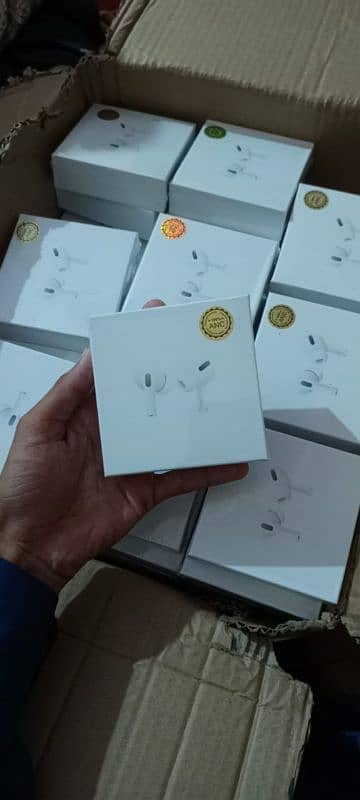 AirPods Pro 0