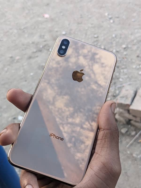 xs max 5