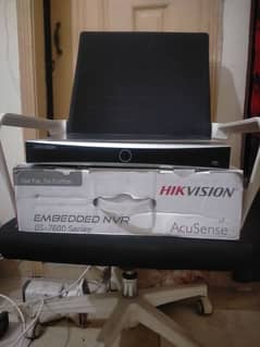 Hikvision 32ch latest nvr Accusense only 1mnth use with 11mnth waranty