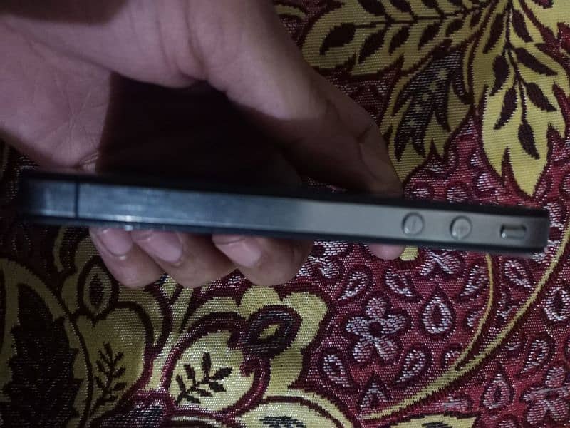 iPhone 4 urgent for sale bypass how hai 2
