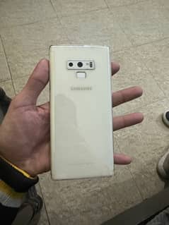 SAMSUNG