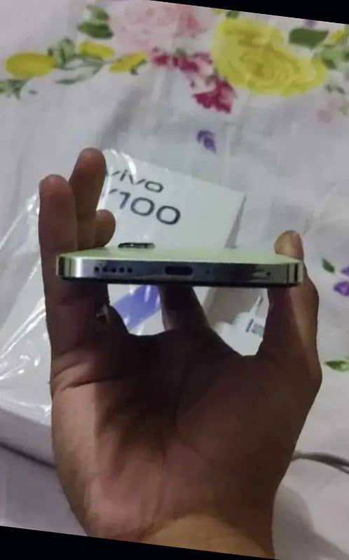 Vivo Y 100 10/10 Condition 2