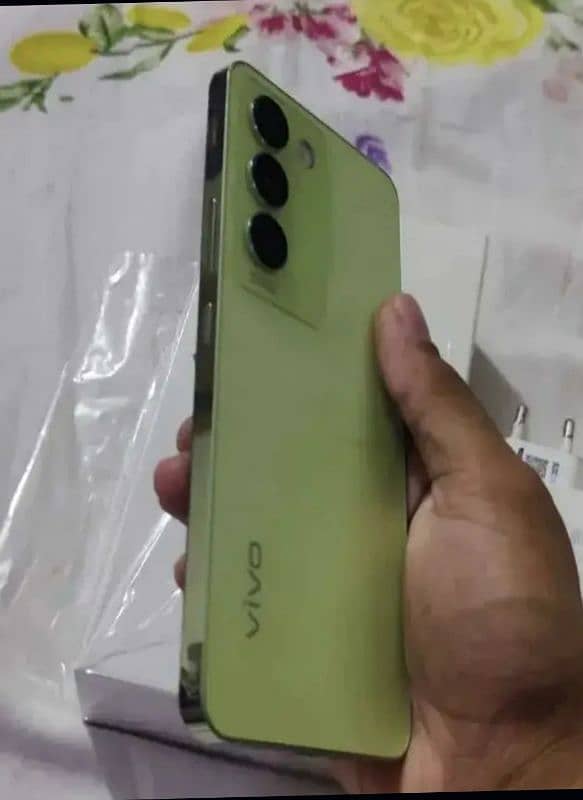 Vivo Y 100 10/10 Condition 3